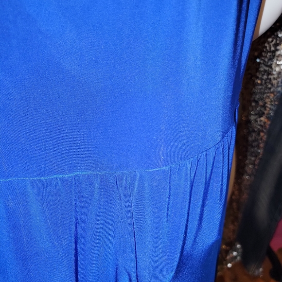 Blue jumpsuit wide leg shoulder pads slinky figure flattering romper Day G - Picture 12 of 13